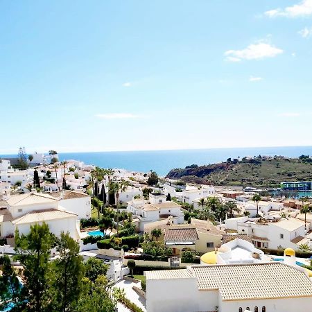 Penthouse With Sea Views Lägenhet Albufeira Exteriör bild