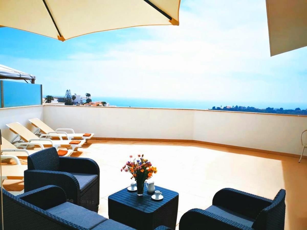 Penthouse With Sea Views Lägenhet Albufeira Exteriör bild